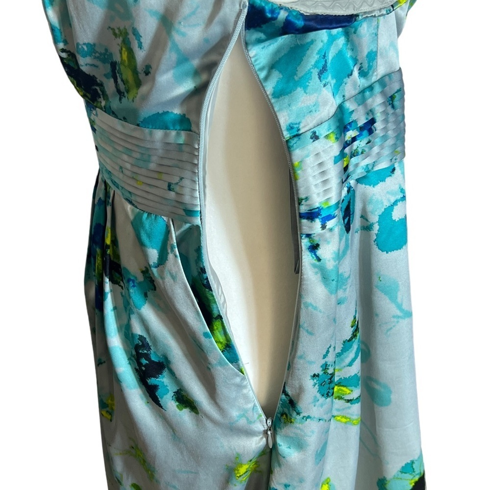 The Limited Strapless Floral Satin Boning Pleated Lined Dress, Size 8 - Picture 7 of 11